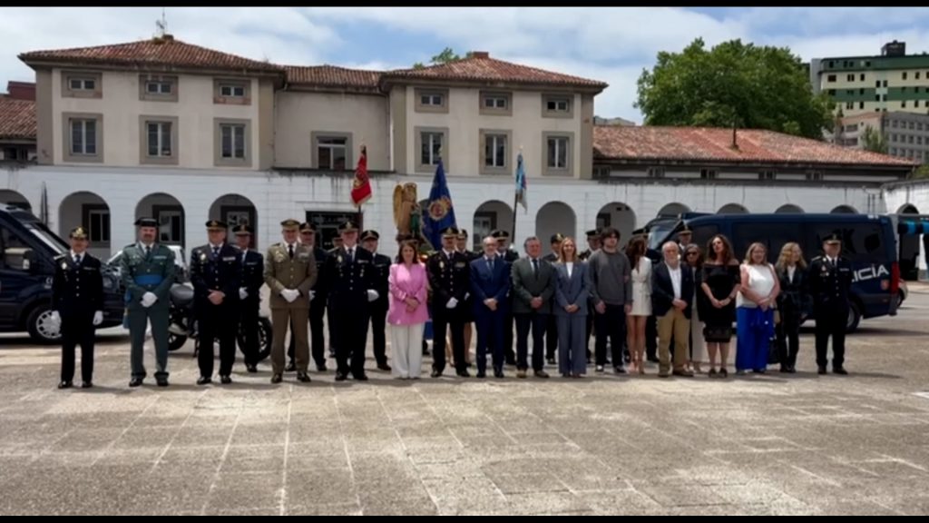 Día de la Policía Nacional en las dependencias policiales de Buenavista en Oviedo. Día de la Policía Nacional en las dependencias policiales de Buenavista en Oviedo.