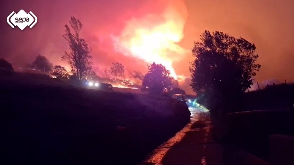 Evacuación de localidades en Cangas del Narcea Evacuación de localidades en Cangas del Narcea